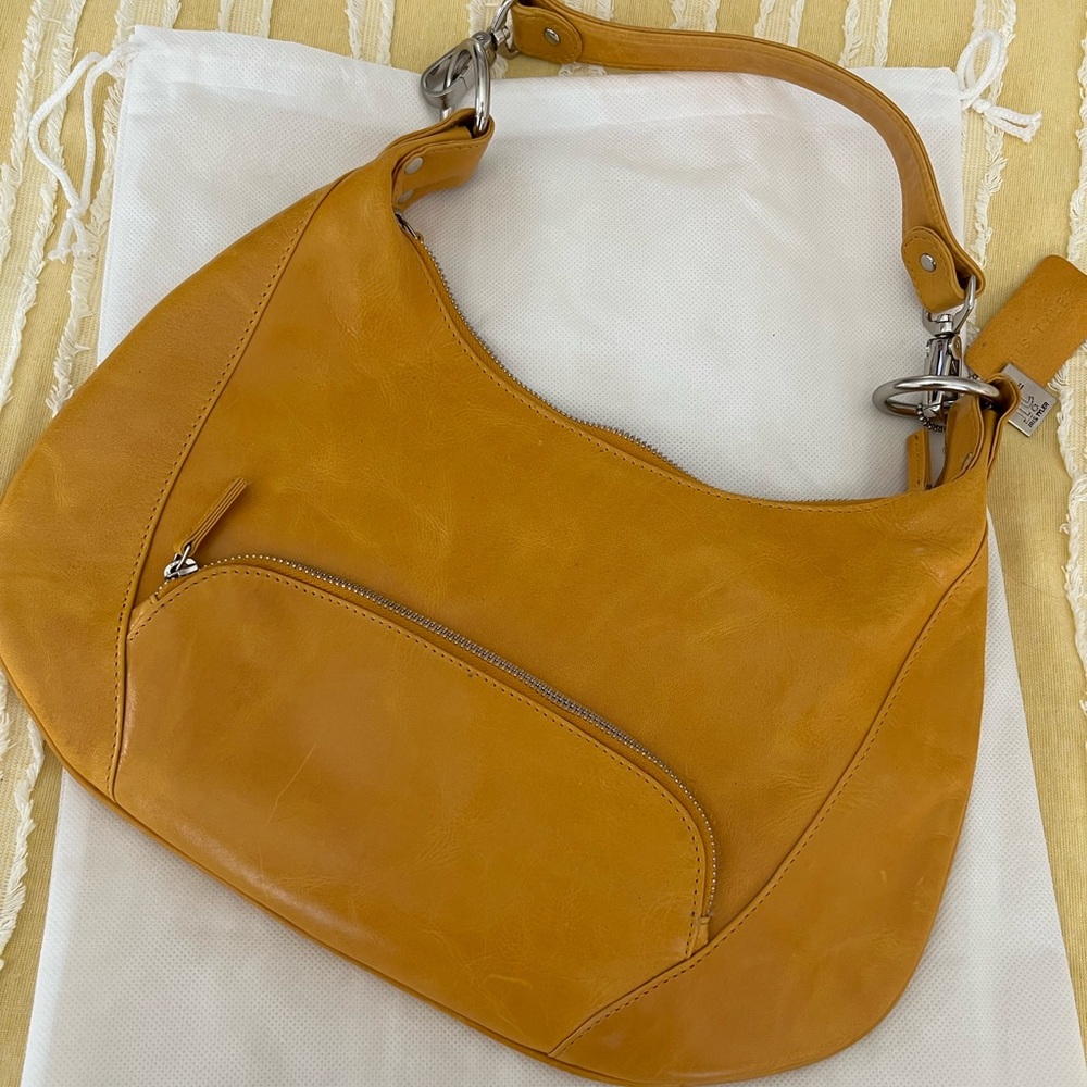 Vintage Iris Tyler Leather Handbag